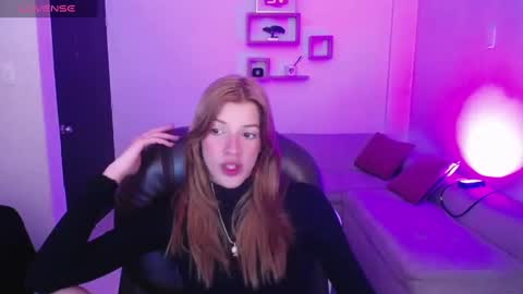 Nora online show from January 29, 2025, 7:53 pm