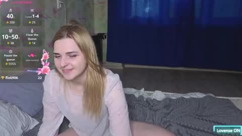 Elina online show from May 30, 2026, 11:07 am