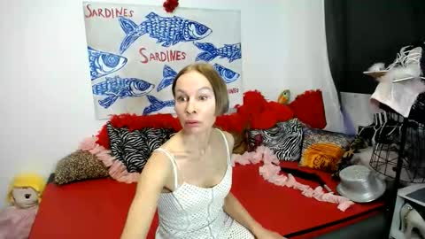 Snapshot of noraohgreys chatting on May 29, 2026, 2:37 pm Nora online show from May 29, 2026, 2:37 pm