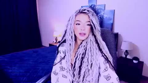 Snapshot of norasun chatting on December 14, 2025, 6:12 pm NoraSun online show from December 14, 2025, 6:12 pm