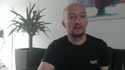 Snapshot of nordicrunner76 chatting on June 4, 2026, 10:54 am nordicrunner76 online show from June 4, 2026, 10:54 am