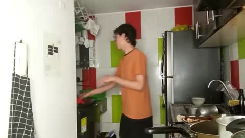 Norehg online show from October 9, 2025, 8:34 am