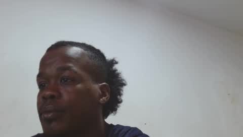 Snapshot of noreno9159 chatting on January 11, 2026, 11:48 am noreno9159 online show from January 11, 2026, 11:48 am