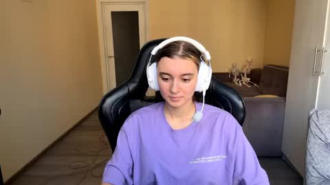 Elena online show from April 29, 2026, 6:17 am