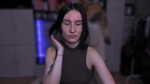 Hazel online show from February 14, 2026, 5:53 pm