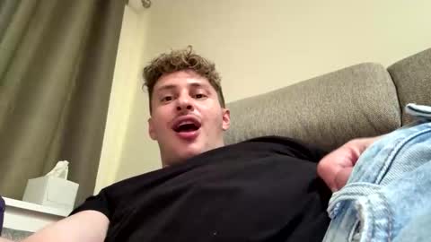 Snapshot of northofsouth_xxx chatting on April 24, 2026, 9:50 pm northofsouth_xxx online show from April 24, 2026, 9:50 pm