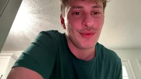 Snapshot of northofsouth_xxx chatting on May 6, 2026, 11:04 am northofsouth_xxx online show from May 6, 2026, 11:04 am
