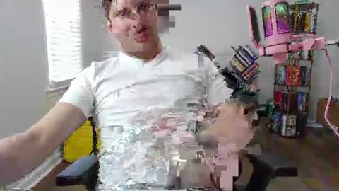 Snapshot of northofsouth_xxx chatting on May 17, 2026, 2:24 pm northofsouth_xxx online show from May 17, 2026, 2:24 pm