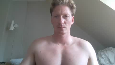 Snapshot of norway_male chatting on July 7, 2026, 12:09 pm norway_male online show from July 7, 2026, 12:09 pm