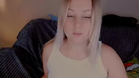 hi glad to chat online show from September 25, 2025, 7:23 am