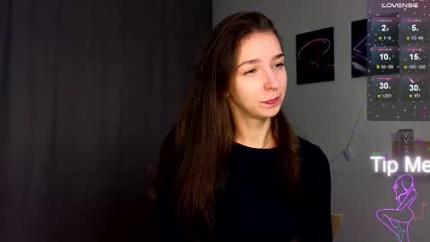 Hello My name is Helene NTMU  Finger up if u like what u see online show from September 25, 2025, 2:21 pm