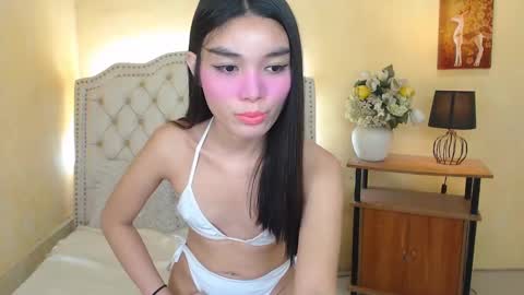 Snapshot of notaestheticallykyline chatting on December 2, 2024, 6:30 am Kyline online show from December 2, 2024, 6:30 am