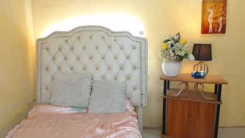 Snapshot of notaestheticallykyline chatting on December 24, 2024, 3:38 am Kyline online show from December 24, 2024, 3:38 am