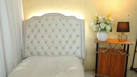 Snapshot of notaestheticallykyline chatting on October 11, 2025, 2:44 am Kyline online show from October 11, 2025, 2:44 am