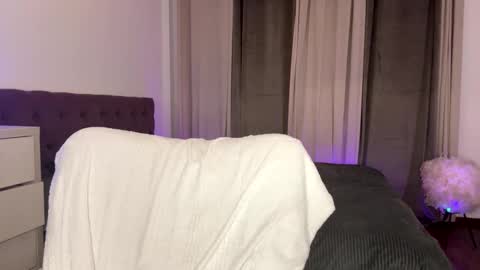 Tina online show from October 24, 2025, 8:16 pm