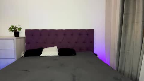 Tina online show from November 16, 2025, 9:53 pm