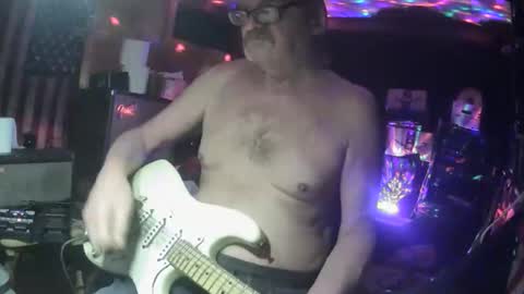 notflamingfart online show from January 13, 2026, 4:18 am