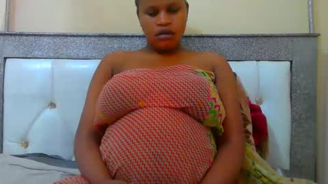 Snapshot of notoy1 chatting on June 3, 2026, 1:30 am notoy1 online show from June 3, 2026, 1:30 am