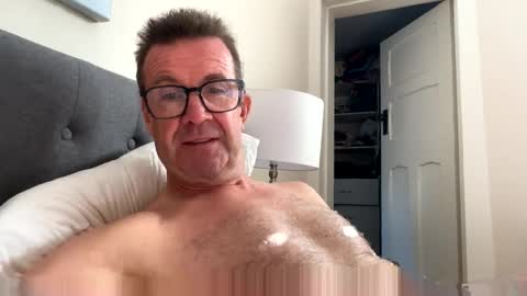 Nottsaust online show from June 10, 2026, 1:17 am