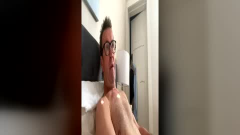 Nottsaust online show from June 22, 2026, 1:07 am