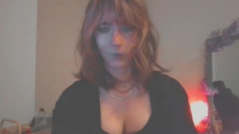 Snapshot of notyourfemboi chatting on July 28, 2026, 10:42 pm Lucy online show from July 28, 2026, 10:42 pm