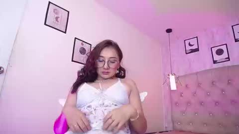 V A L E R Y  online show from March 10, 2026, 4:12 pm