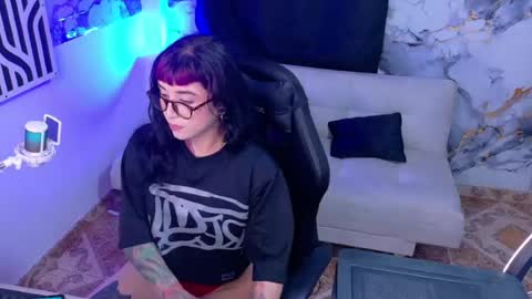 Nova kitty tx online show from July 6, 2026, 1:02 am