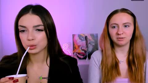 Snapshot of nova_rune chatting on September 13, 2025, 8:47 am Nova online show from September 13, 2025, 8:47 am