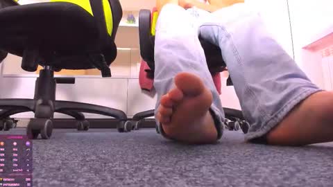 Snapshot of nova_rune chatting on September 21, 2025, 11:23 am Nova online show from September 21, 2025, 11:23 am