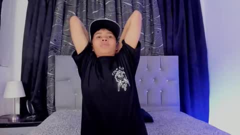 Snapshot of nova_sex1 chatting on February 19, 2025, 4:44 am nova online show from February 19, 2025, 4:44 am