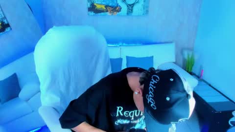 Snapshot of nova_sex1 chatting on October 19, 2025, 5:19 am nova online show from October 19, 2025, 5:19 am