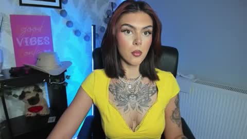 Snapshot of nova_sin chatting on May 19, 2026, 5:58 am Nova online show from May 19, 2026, 5:58 am
