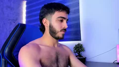 Snapshot of novacry chatting on December 4, 2025, 11:52 am Nova online show from December 4, 2025, 11:52 am