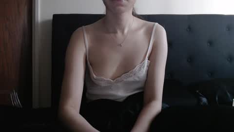 Olivia online show from January 13, 2025, 10:03 pm