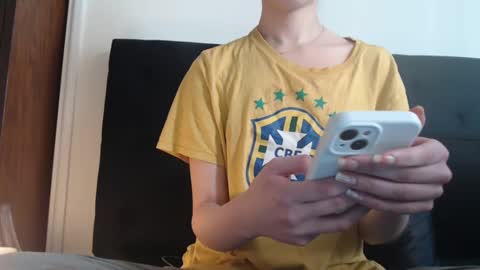 Olivia online show from February 25, 2025, 10:07 pm