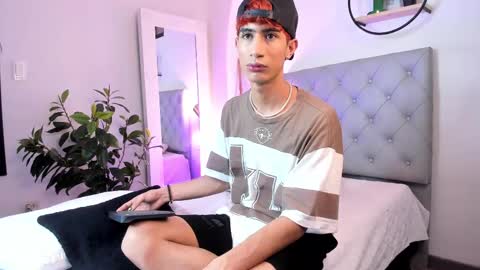 Snapshot of novawheeler chatting on March 11, 2025, 3:59 am Nova online show from March 11, 2025, 3:59 am