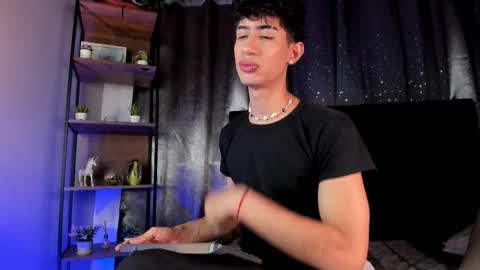 Snapshot of novawheeler chatting on November 10, 2025, 8:30 pm Nova online show from November 10, 2025, 8:30 pm