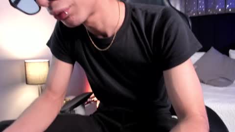 Snapshot of novawheeler chatting on November 28, 2025, 8:11 pm Nova online show from November 28, 2025, 8:11 pm