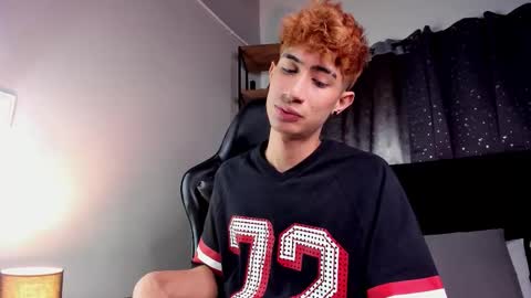 Nova online show from December 4, 2025, 7:11 pm