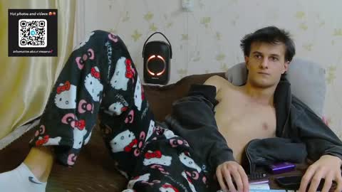 Snapshot of nuar_x chatting on March 7, 2026, 5:43 pm Nuar X online show from March 7, 2026, 5:43 pm