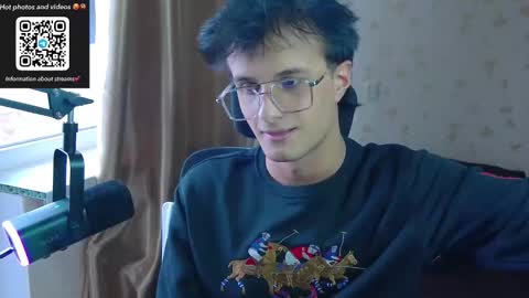 Snapshot of nuar_x chatting on March 15, 2026, 7:14 am Nuar X online show from March 15, 2026, 7:14 am