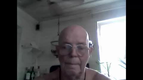 Snapshot of nudistjavist chatting on October 6, 2025, 11:40 am Haky online show from October 6, 2025, 11:40 am