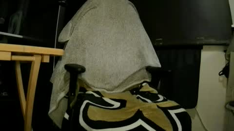 Snapshot of nudusmaximus chatting on December 19, 2025, 12:17 am nudusmaximus online show from December 19, 2025, 12:17 am