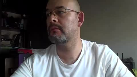 Snapshot of nuevoshowgranlattino chatting on November 19, 2025, 8:42 pm nuevoshowgranlattino online show from November 19, 2025, 8:42 pm