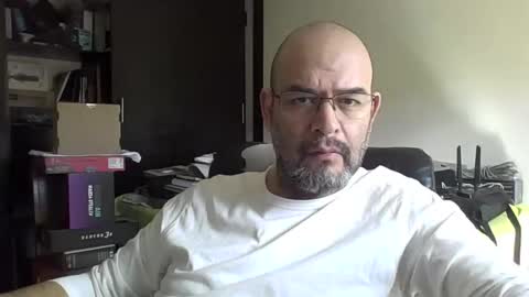 Snapshot of nuevoshowgranlattino chatting on November 22, 2025, 3:22 pm nuevoshowgranlattino online show from November 22, 2025, 3:22 pm