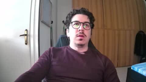 nuotatore90 online show from March 8, 2026, 9:46 am