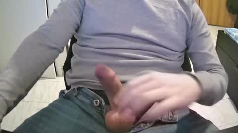 nuotatore90 online show from March 17, 2026, 6:22 pm