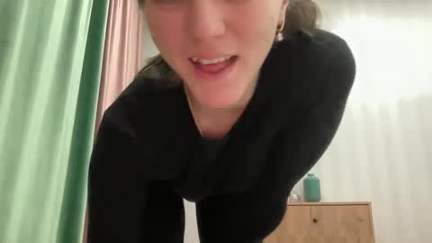 Snapshot of nursedoll chatting on January 16, 2026, 5:50 pm Ema online show from January 16, 2026, 5:50 pm