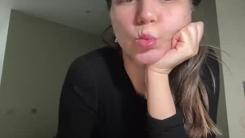 Snapshot of nursedoll chatting on February 11, 2026, 5:18 pm Ema online show from February 11, 2026, 5:18 pm