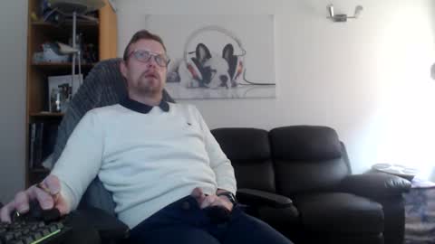 Snapshot of nursefan chatting on November 21, 2025, 12:37 pm nursefan online show from November 21, 2025, 12:37 pm